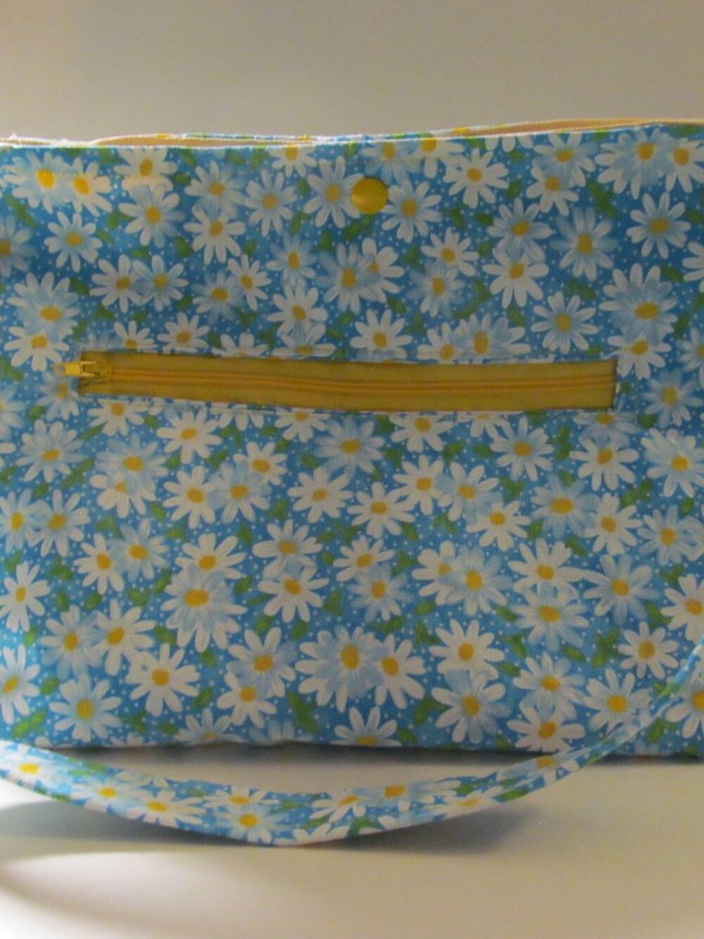 Blue Daisy Tote Bag #2412026
